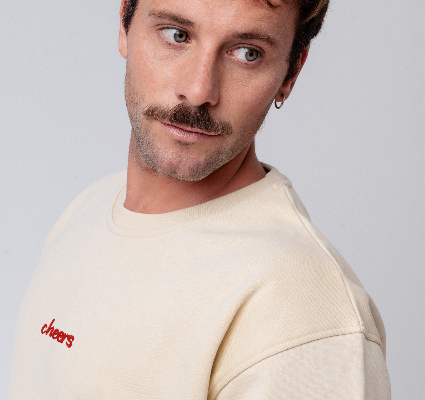 Cheers Collection | Bestickter Bio-Baumwoll Unisex Pullover