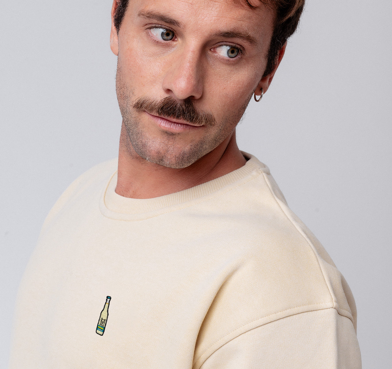 WINZZ Weinschorle  | Bestickter Bio-Baumwoll Unisex Pullover