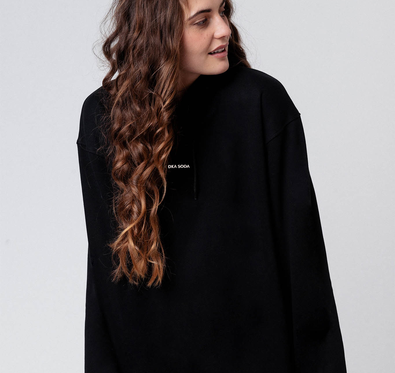 Vodka Soda | Bestickter Bio-Baumwoll Unisex Hoodie