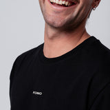 Fomo | Besticktes Bio Baumwoll Unisex T-Shirt