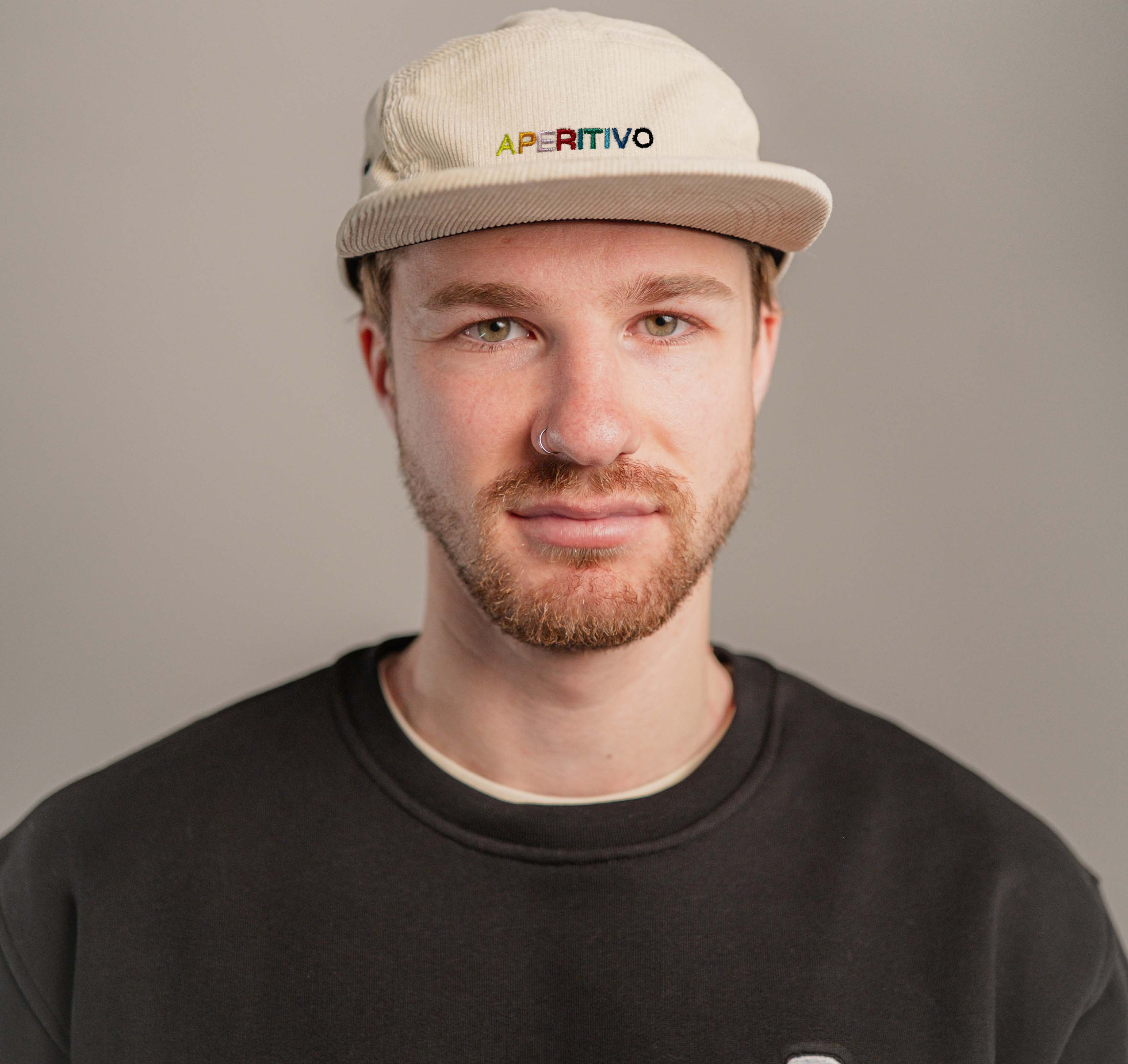 Aperitivo | Bestickte Bio Baumwoll Cord Cap