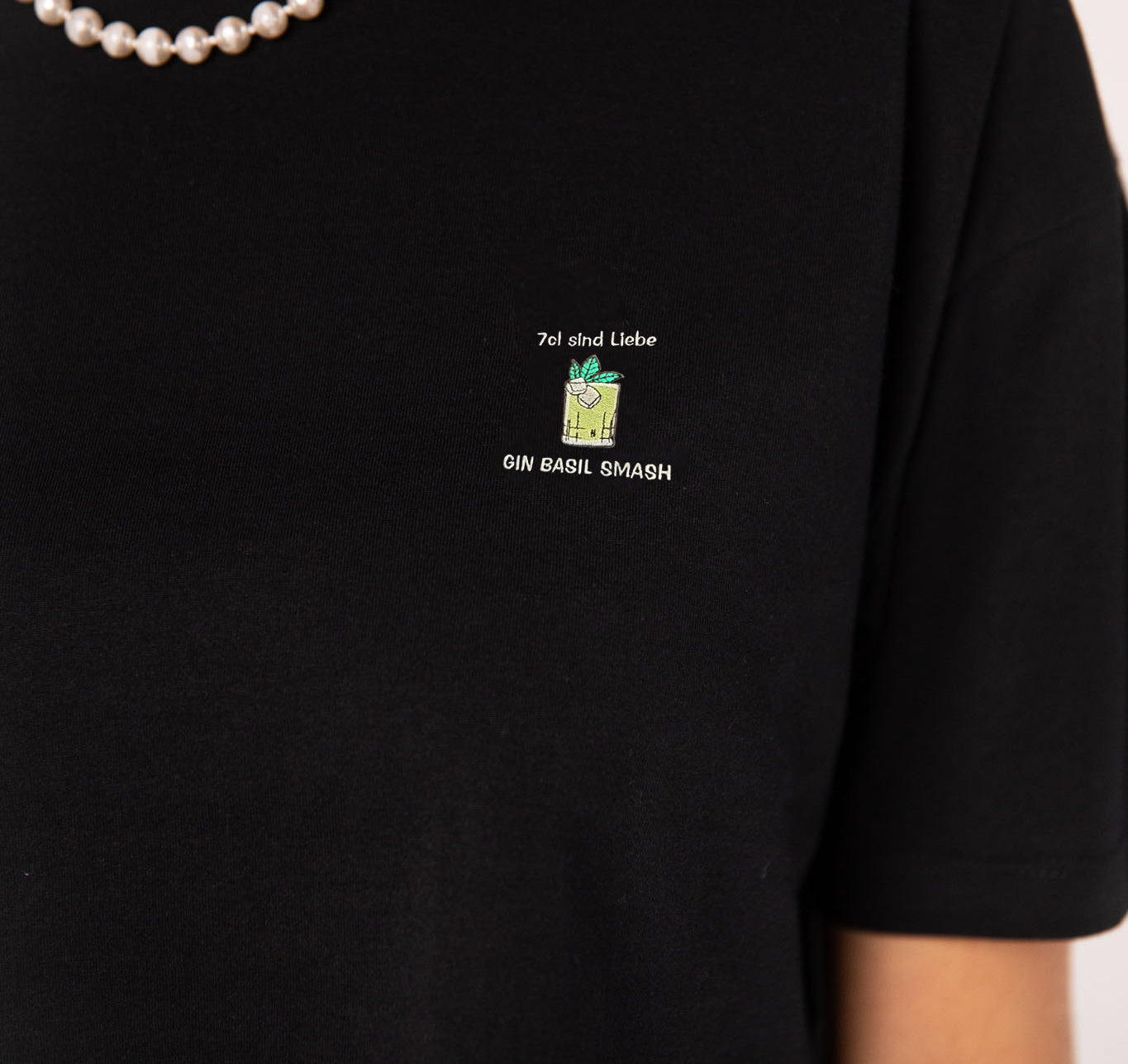 TAILORED TASTES Gin Basil Smash | Besticktes Bio Baumwoll Crop Top