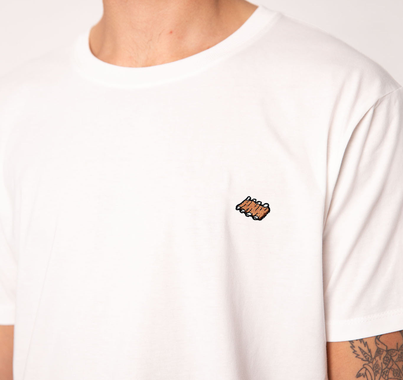 Rippchen | Besticktes Bio Baumwoll Unisex T-Shirt