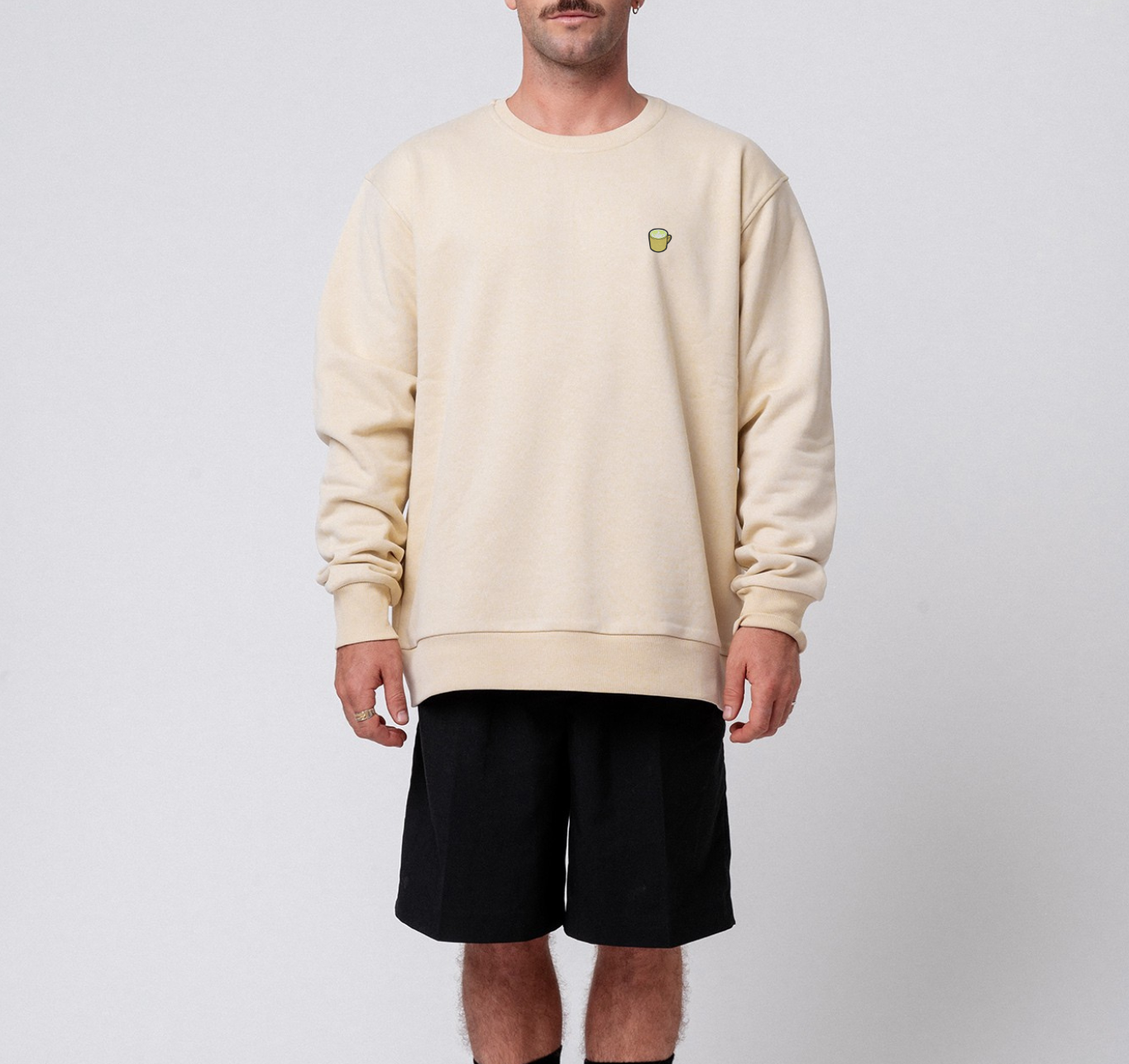 Matcha Latte  | Bestickter Bio-Baumwoll Unisex Pullover