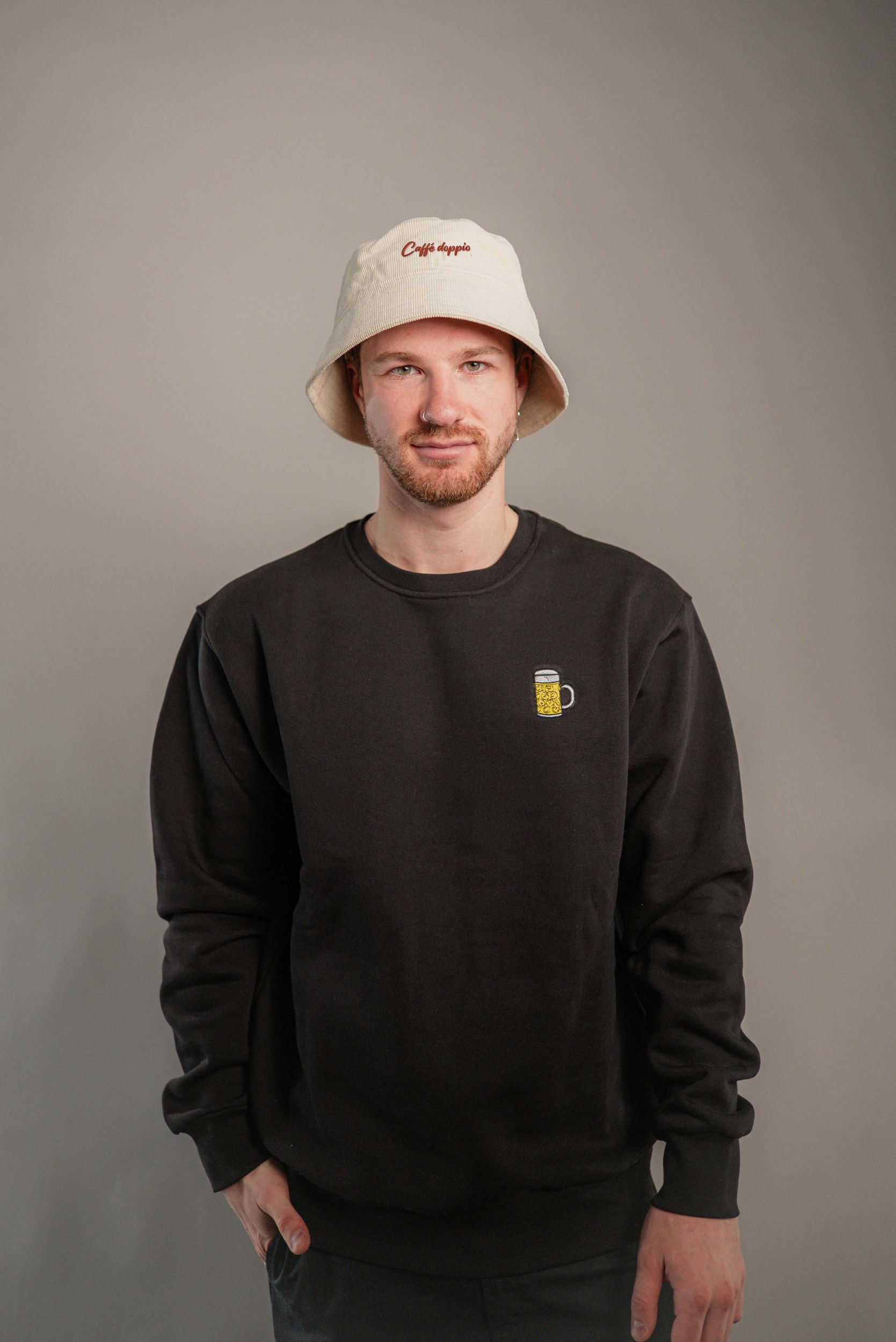 Caffe Doppio beige Cord Bucket Hat