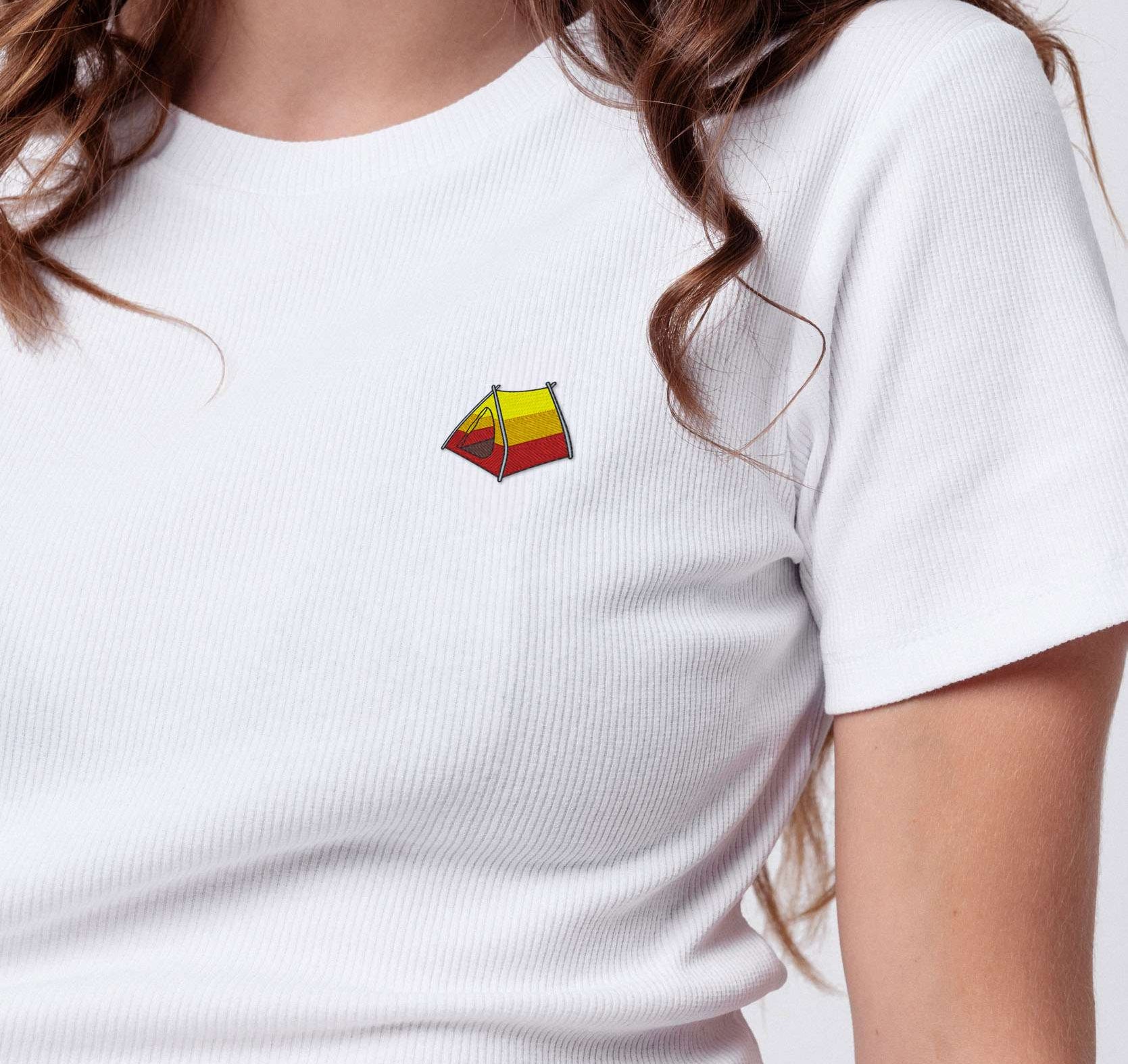 Campingzelt | Besticktes Bio Baumwoll Cropped T-Shirt