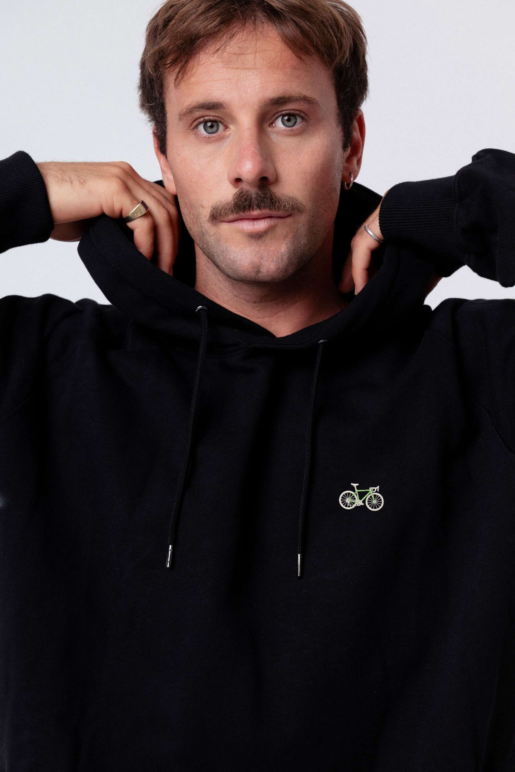 Gravelbike Gruen Hoodie Sand