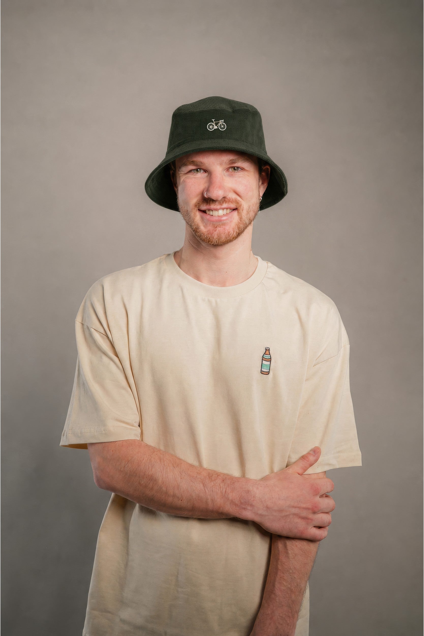 Gravelbike Beige Cord Bucket Hat