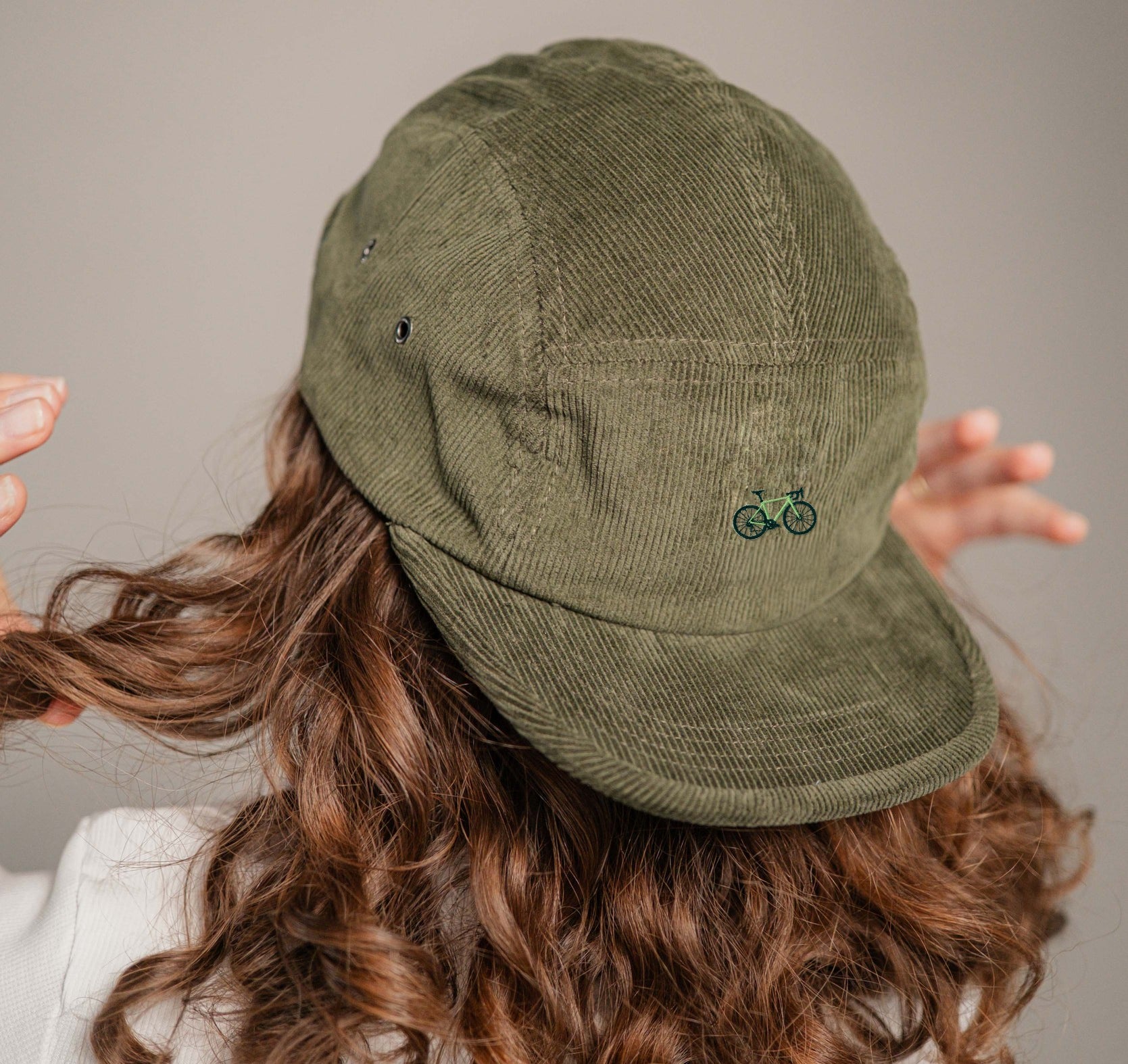 Gravelbike Gruen Camper-Cap dunkelgrun Cord Camper Cap