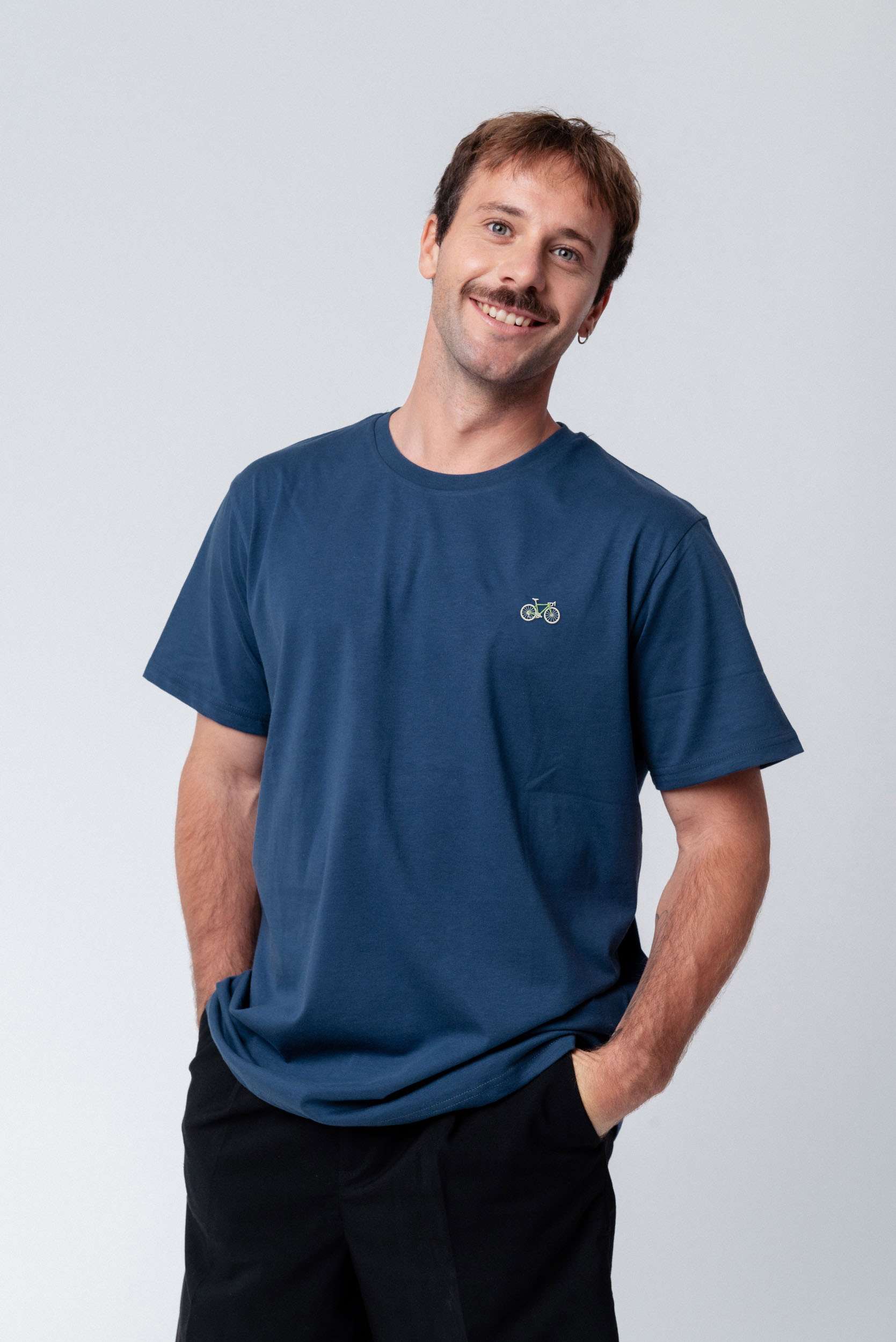 Gravelbike Gruen | Besticktes Bio Baumwoll Unisex T-Shirt