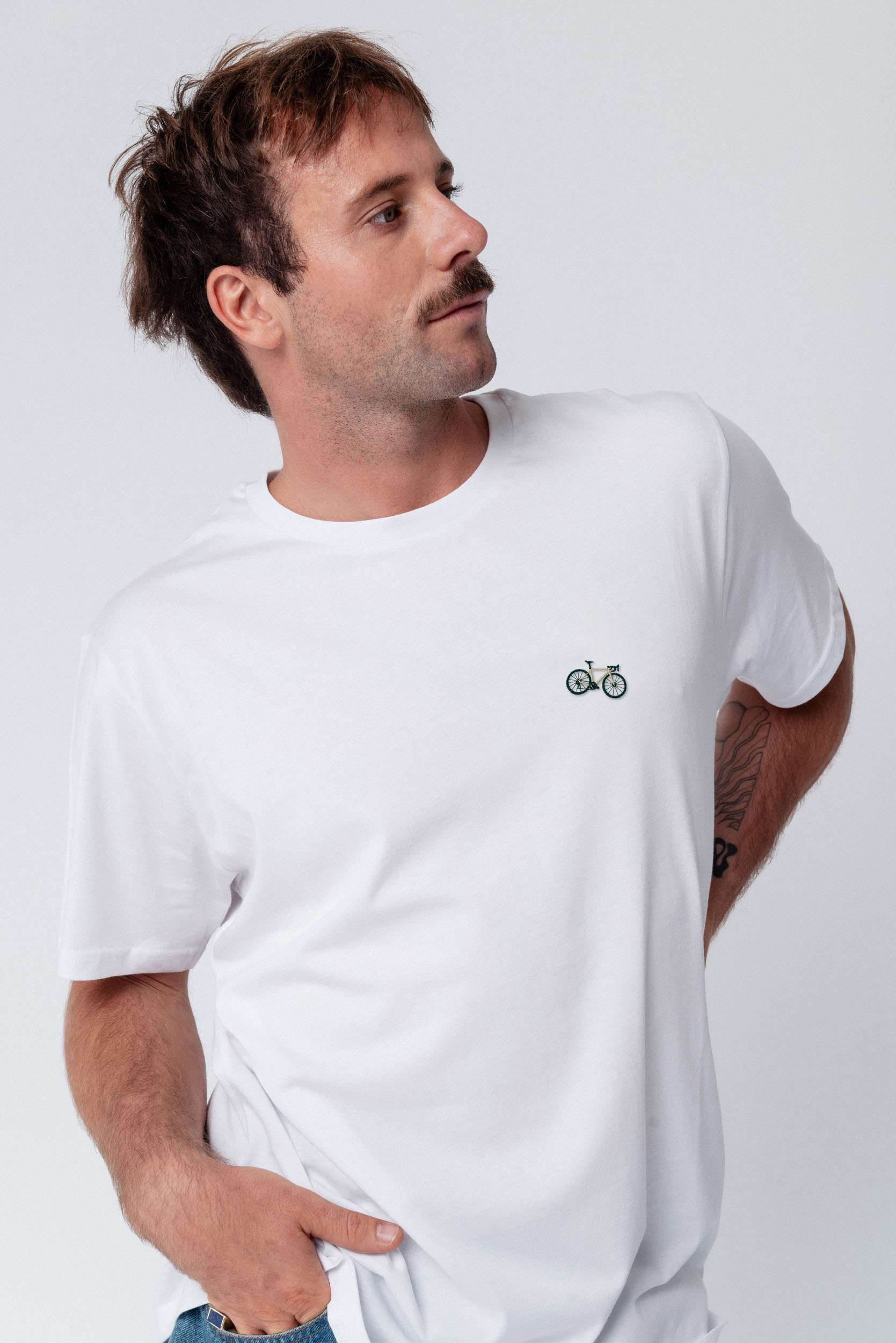 Gravelbike Beige | Besticktes Bio Baumwoll Unisex T-Shirt