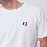 Frankreich | Minimal Flag – Besticktes Bio-Baumwoll Fan Shirt
