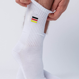 Deutschland | Minimal Flag | Bestickte Bio Baumwoll Fan Socken