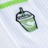 Iced Matcha Latte Stripes | Bestickte Bio Baumwoll Socken