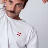Österreich | Minimal Flag – Besticktes Bio-Baumwoll Fan Shirt