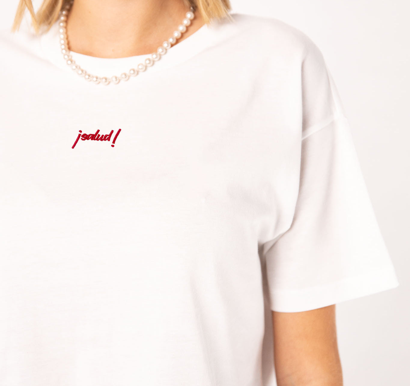 Cheers Collection | Besticktes Bio Baumwoll Cropped T-Shirt